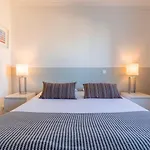 شقة Stylish With Parking By Lovelystay *