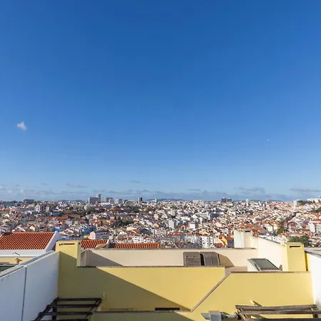 Stylish With Parking By Lovelystay