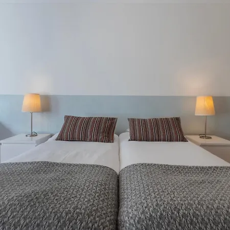 Stylish With Parking By Lovelystay