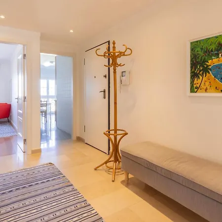 Appartement Stylish With Parking By Lovelystay *