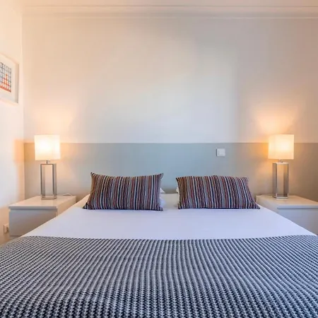 Appartement Stylish With Parking By Lovelystay *
